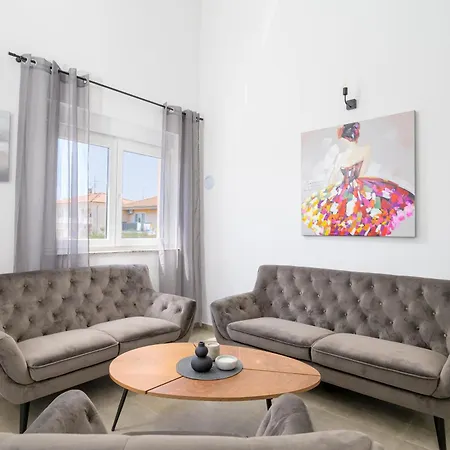 J&J Apartment New Real Estate 2024 - Free Private Parking Pula Exterior photo